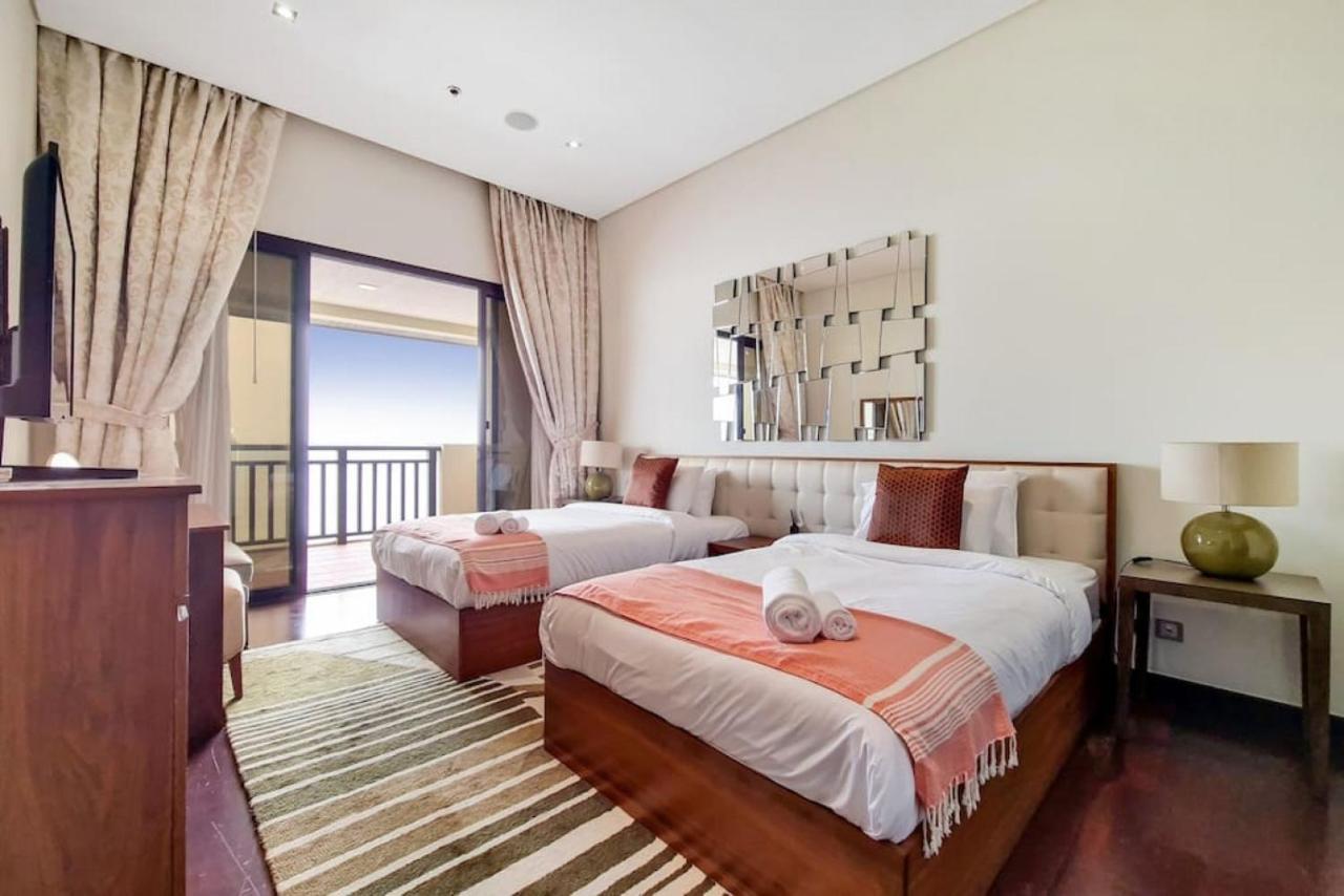 Royal Amwaj Residences North - Vibrant Two Bedroom Дубай Экстерьер фото