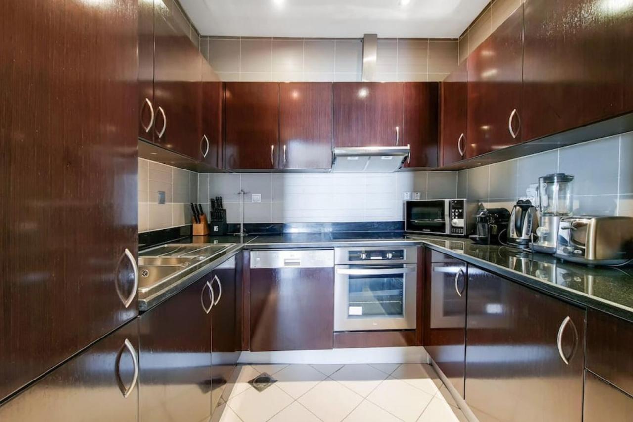 Royal Amwaj Residences North - Vibrant Two Bedroom Дубай Экстерьер фото